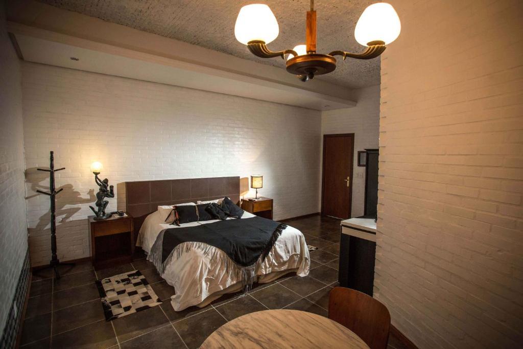 Pier 704 Hotel Canela Room photo