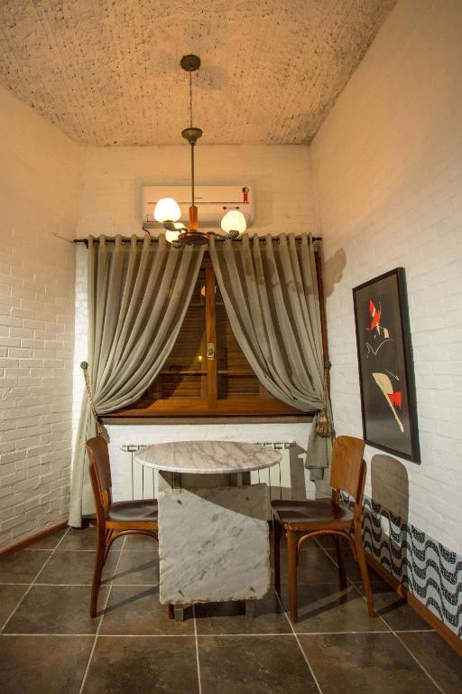 Pier 704 Hotel Canela Room photo