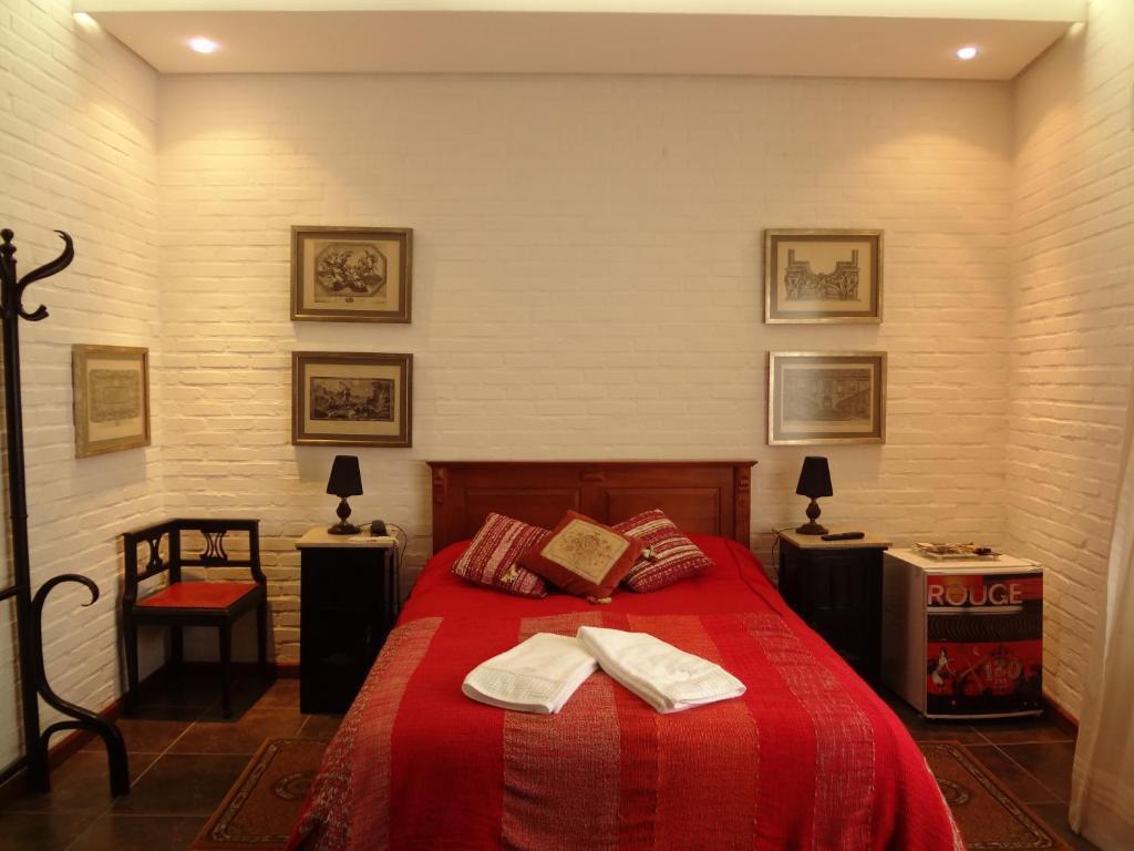 Pier 704 Hotel Canela Room photo